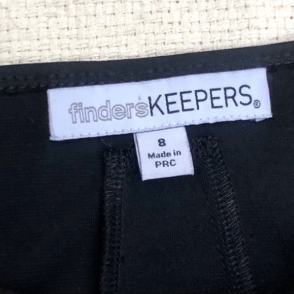 Finder Keepers • Mini Bodycon V-Neck Keyhole Dress - Picture 7 of 7